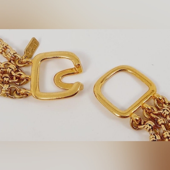 Kenneth J. Lane Four Strand Faux Pearls Gold Tone Çhain Signed VTG Necklace - Picture 4 of 10